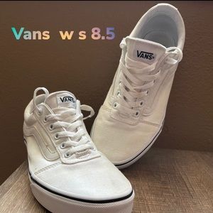 Women’s white Vans Size 8.5 in like new condition.